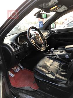 جیپ گراند شیرۆکی